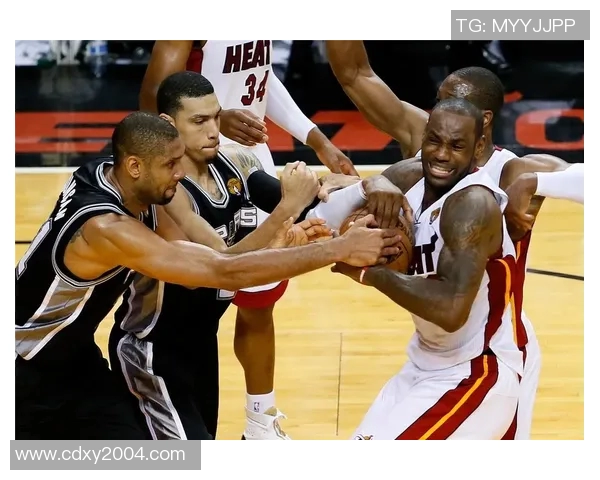 2013至2014赛季NBA总决赛热火与马刺的巅峰对决回顾与分析