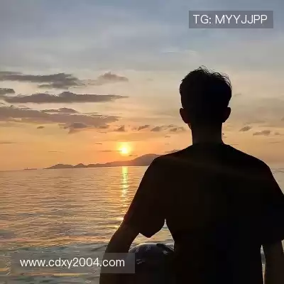 薄发华